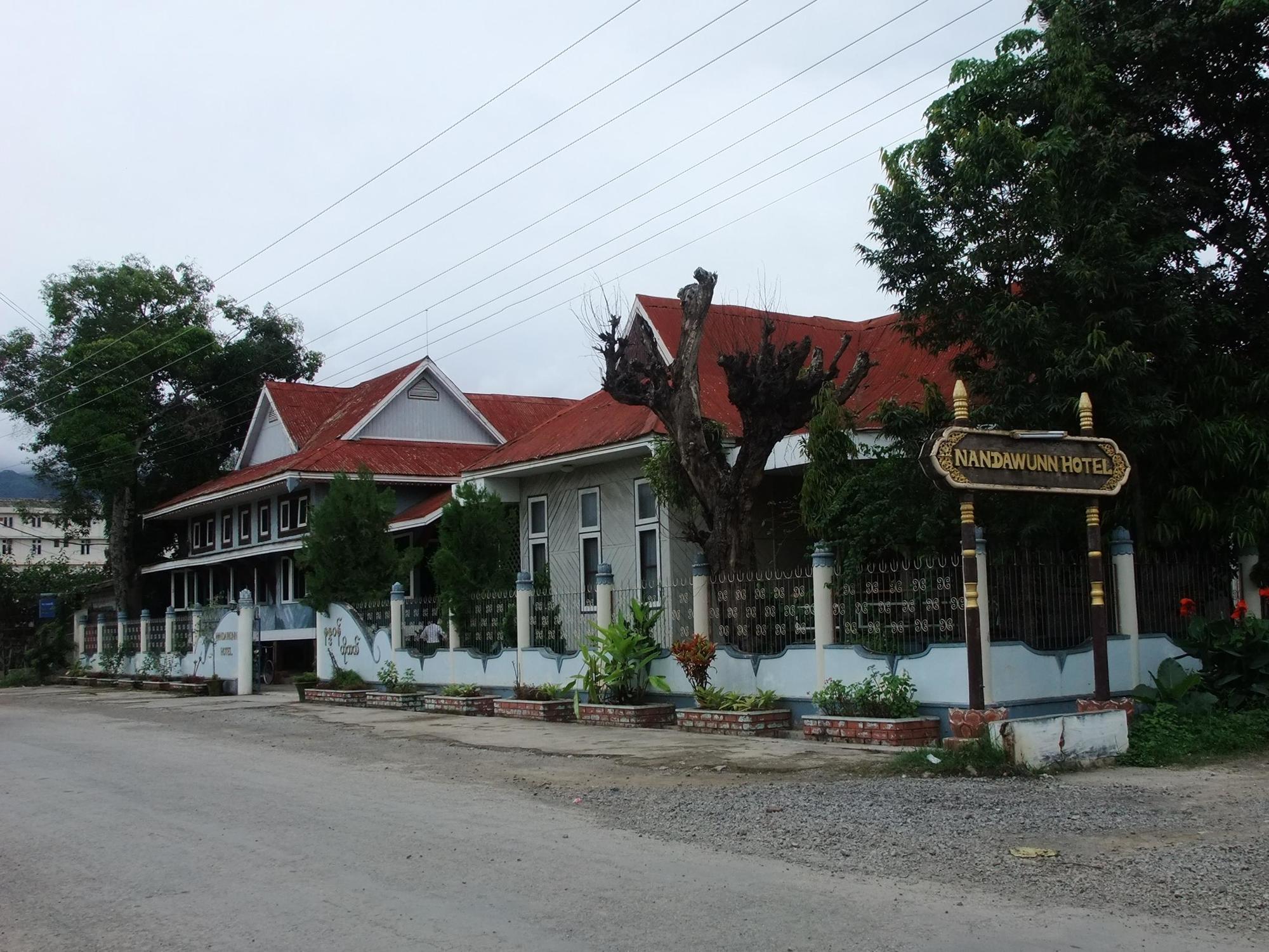 Nanda Wunn Hotel Nyaungshwe Exteriör bild